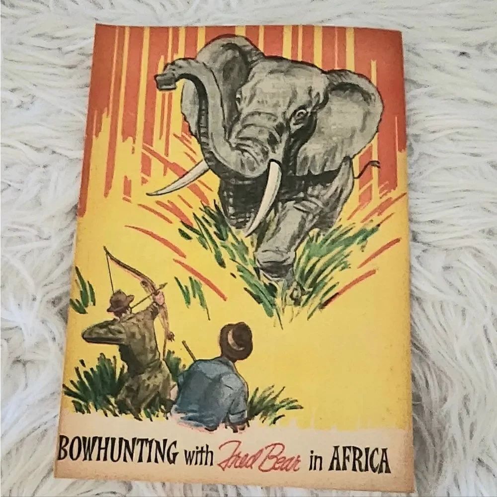 Bowhunting with Fred Bear in Africa comic booklet RARE vintage Bear Archary Co.